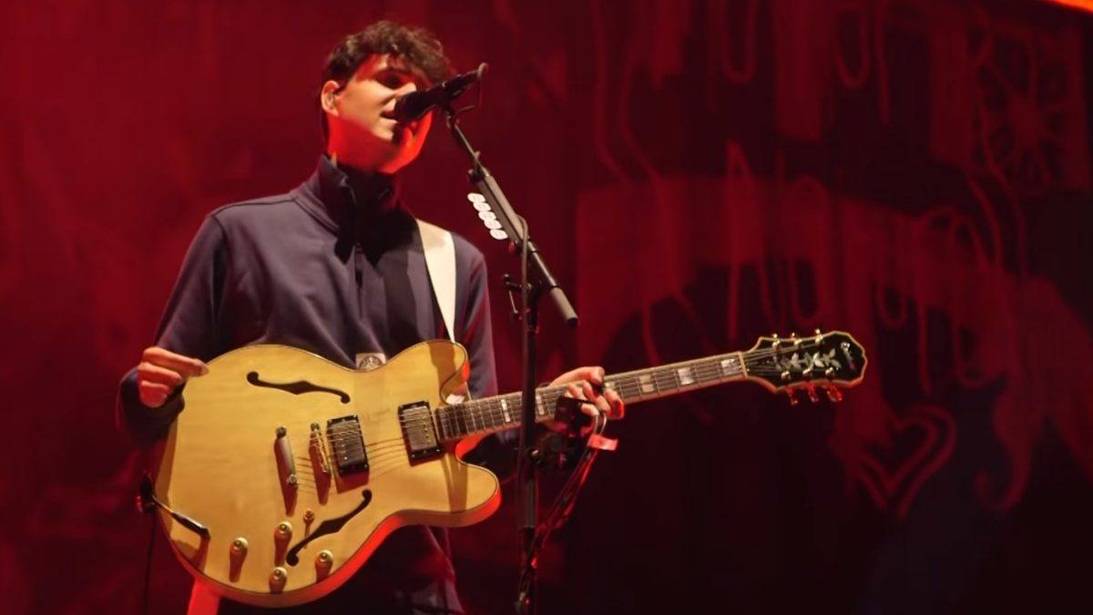 Pro-Shot Video: Vampire Weekend Covers 'New Dorp. New York.' At Splendour In The Grass