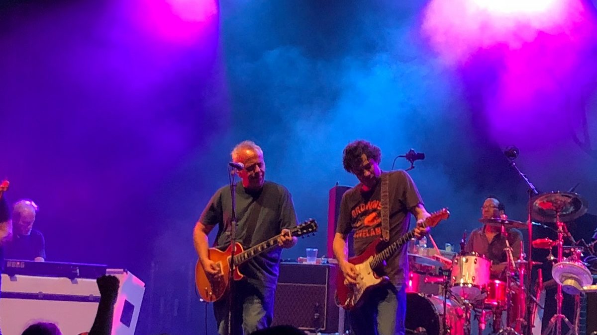 Full Show Video: Ween Busts Out 'Enter Sandman' In Oregon