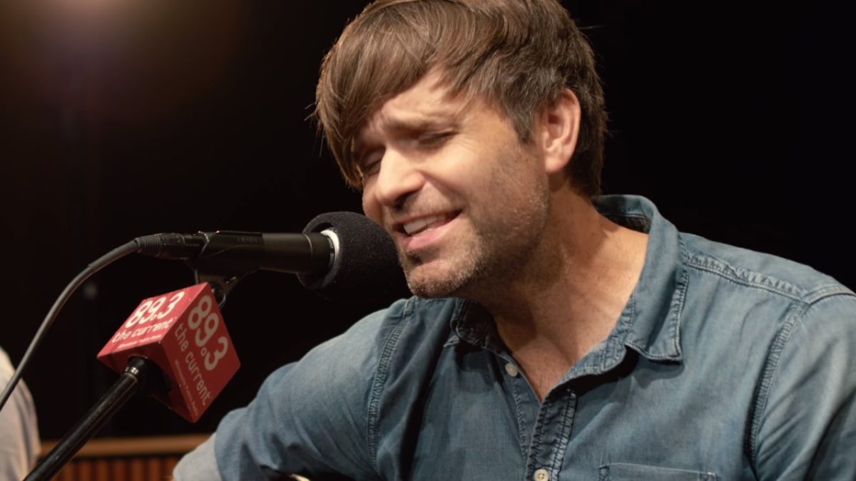 Death Cab For Cutie Performs The Current Microshow & Announces Free Webcast