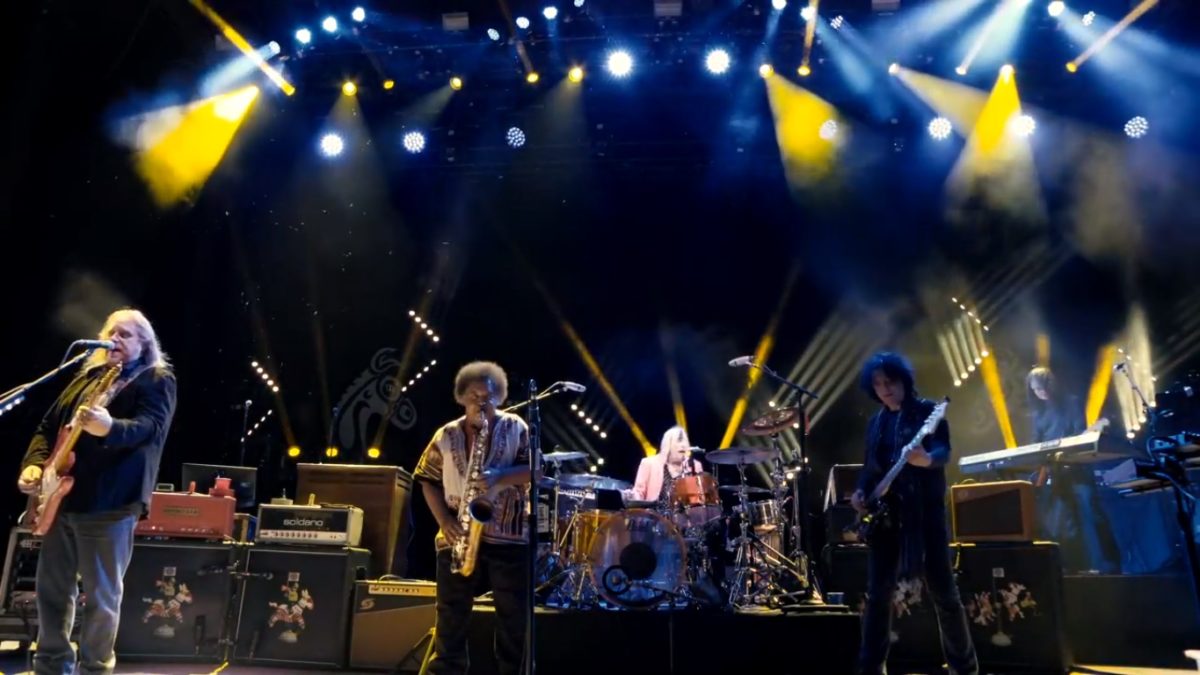 Gov’t Mule Hosts 2018 Red Rocks Show