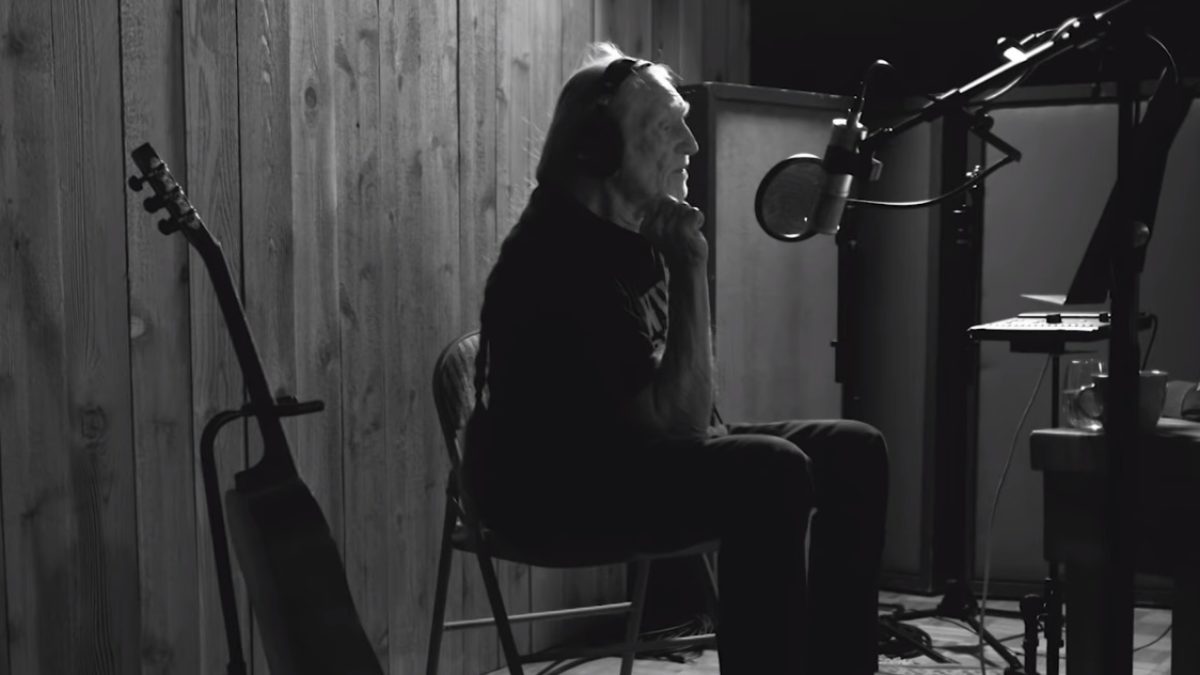 Willie Nelson Shares ‘One for My Baby (And One More For The Road)’ Video