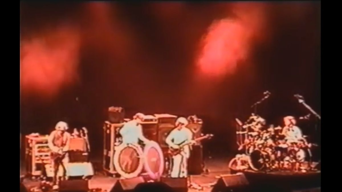 Phish Makes Bonner Springs Debut In 1998: New To YouTube