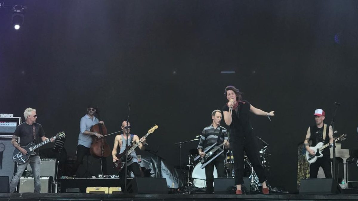 Pearl Jam’s Mike McCready Joins Brandi Carlile At ACL Music Festival