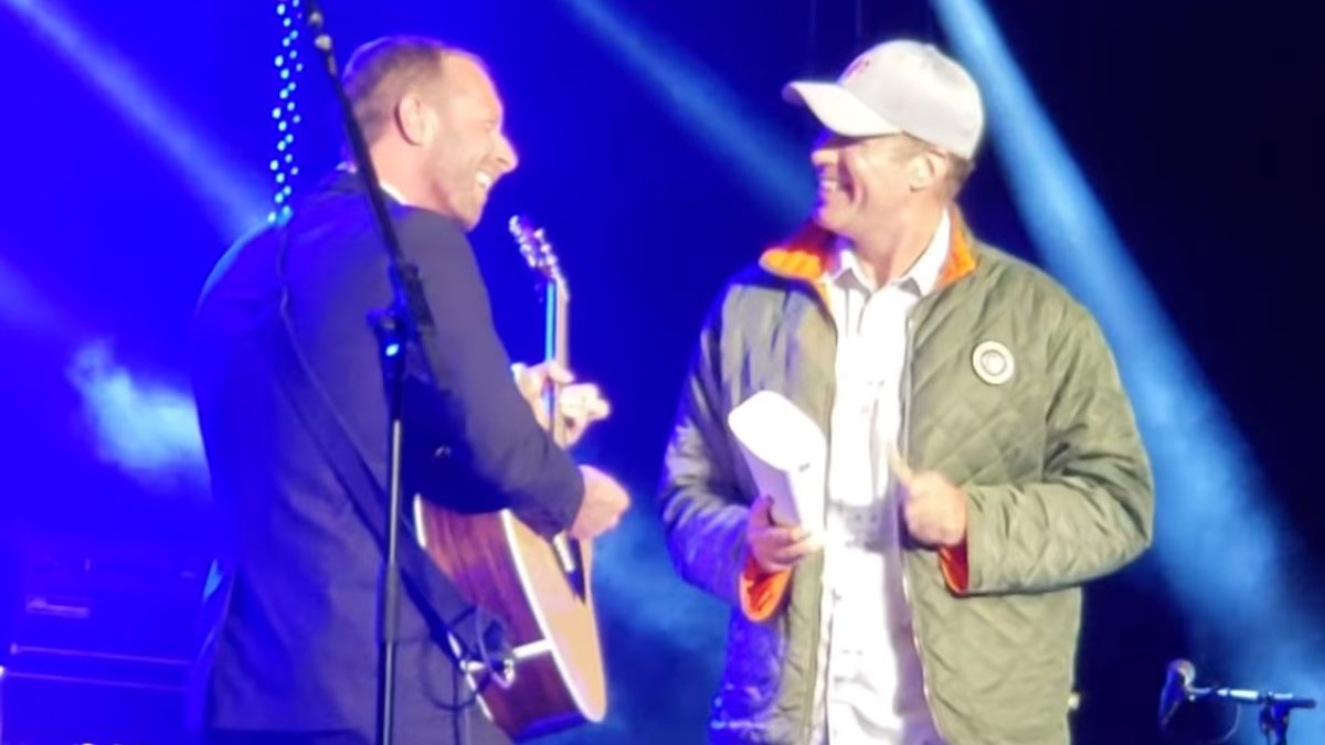 Will Ferrell Joins Coldplay's Chris Martin On Cowbell At Charity Event