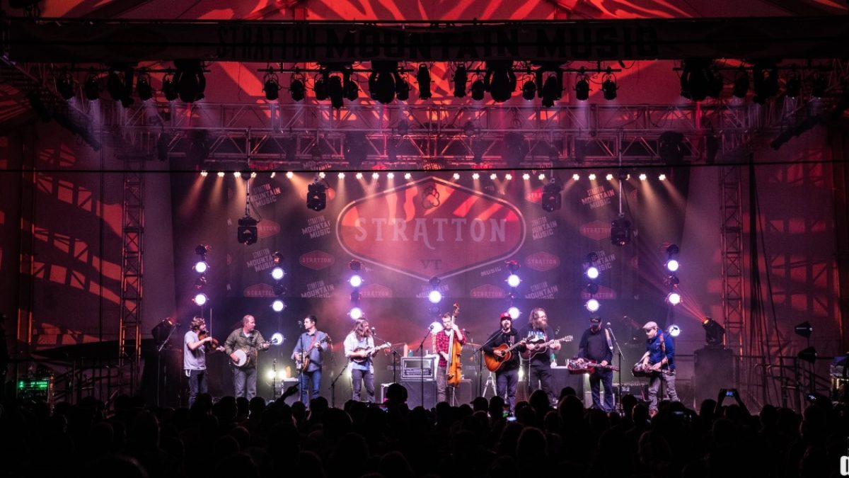 Greensky Bluegrass Welcomes The Lil Smokies In Stratton