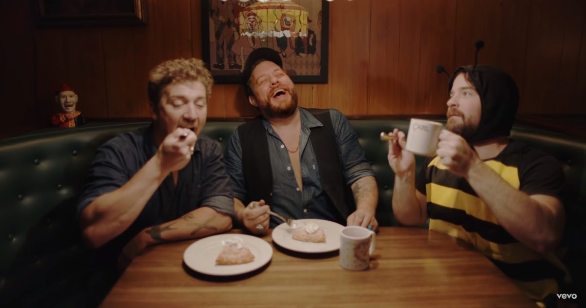 Nathaniel Rateliff Night Sweats Little Honey2