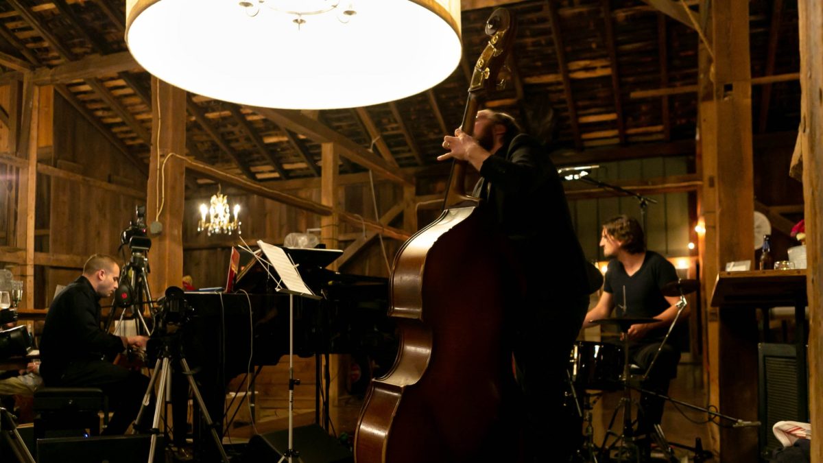 Aron Magner Debuts SPAGA Project: Pro-Shot Video