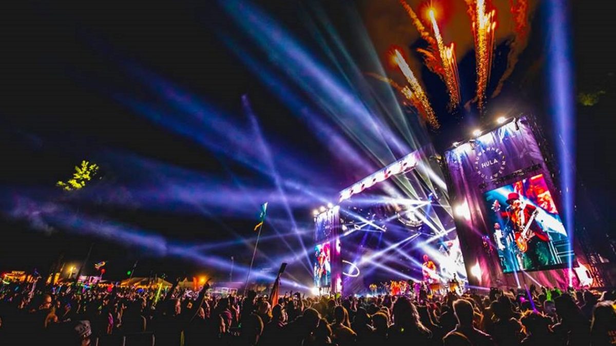The String Cheese Incident Shares Wild 'Space Jam' Encore From Suwannee Hulaween: Pro-Shot Video