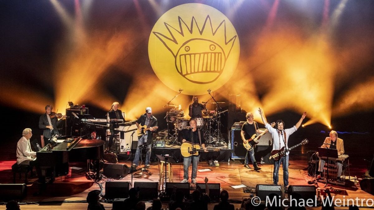 Ween & The Shit Creek Boys Focus On '12 Golden Country Greats' In Nashville