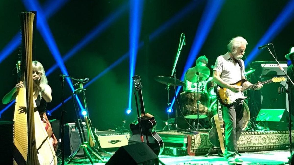Bob Weir & Wolf Bros Cover Neil Young With Mikaela Davis In Syracuse