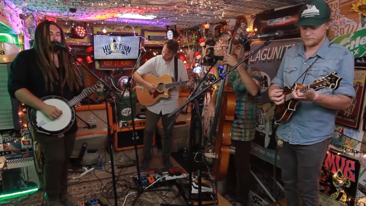 Kitchen Dwellers Perform On ‘Jam In The Van’