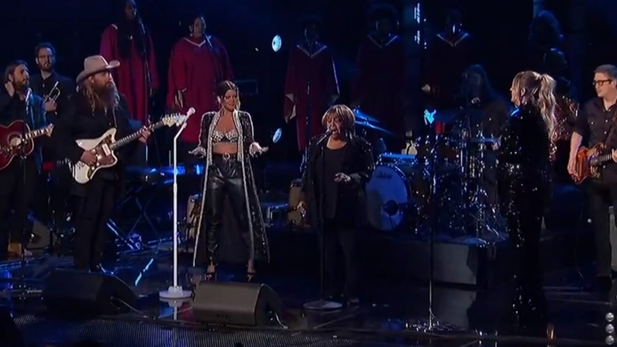 Mavis Staples, Chris Stapleton & Others Perform ‘I’ll Take You There’ At CMA Awards