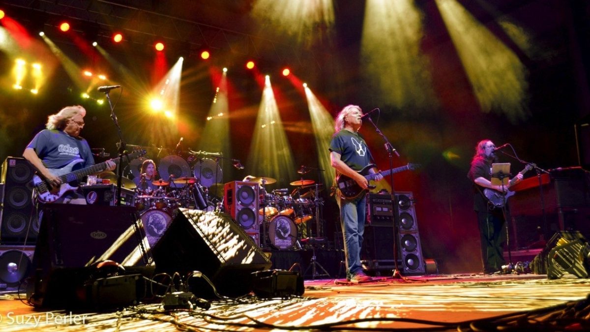 Dark Star Orchestra Celebrates 30th Anniversary Of Grateful Dead Show At Rosemont Horizon