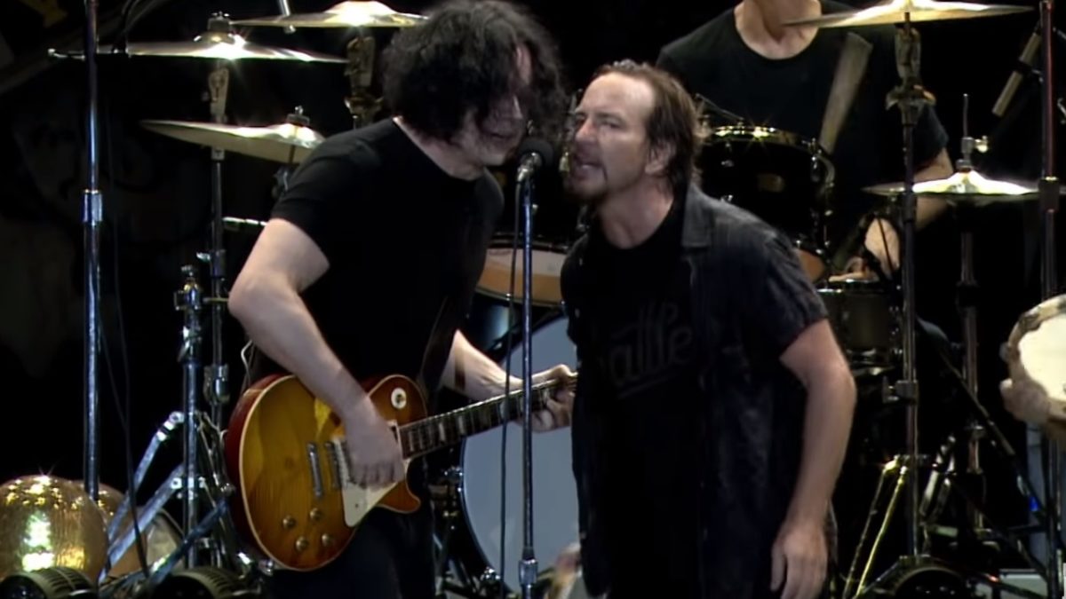 Jack White & Pearl Jam Perform ‘Rockin’ In The Free World’: Pro-Shot Video
