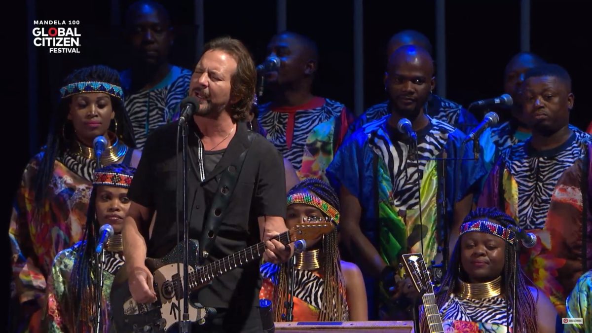 Pearl Jam’s Eddie Vedder Performs With Soweto Gospel Choir At Global Citizen Festival
