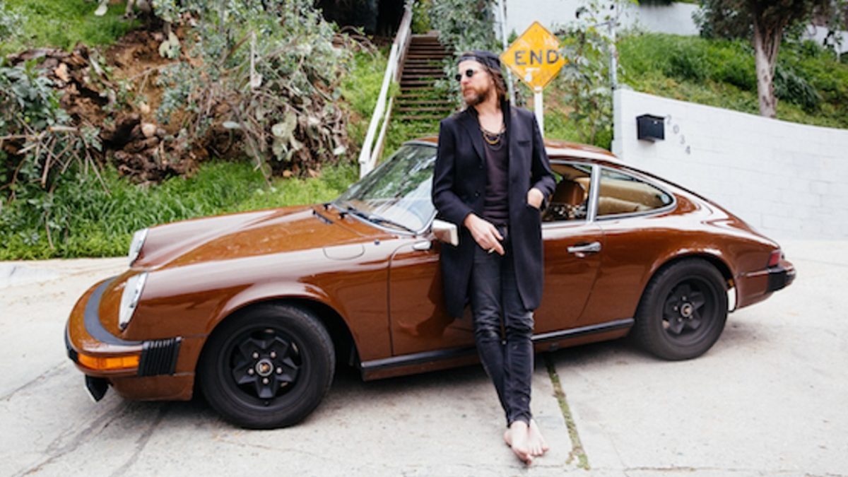 Jonathan Wilson Announces New Album ‘Dixie Blur’ & Shares Single