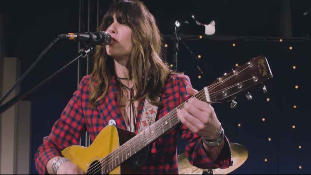 Nicki Bluhm Performs ‘To Rise You Gotta Fall’ For The Bridge 90.9