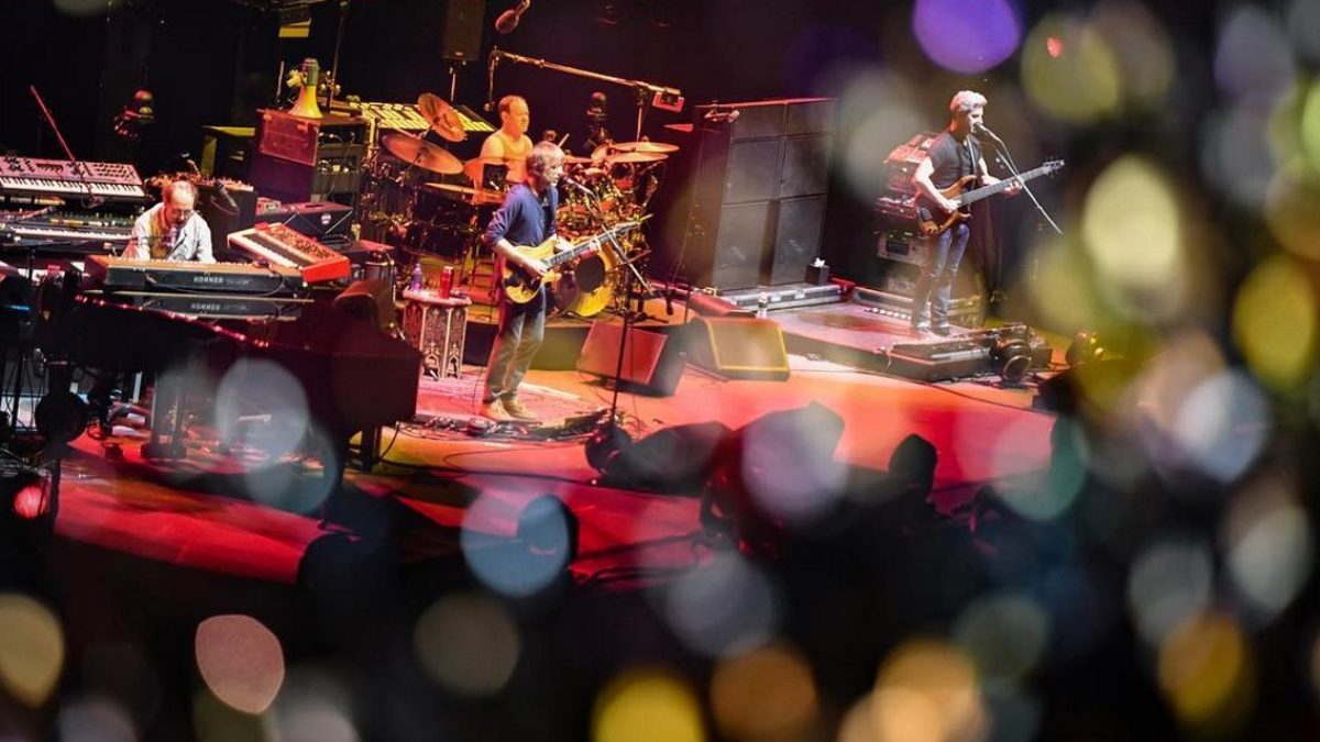 Phish Shares 'Meat' & 'Tweezer Don't Hurt Very Long' From MSG: Pro-Shot Videos