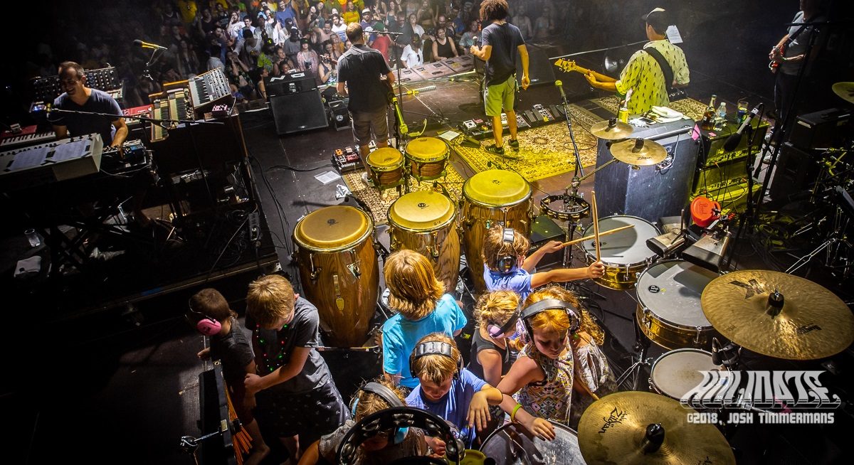 Umphreys McGee Children Holidaze