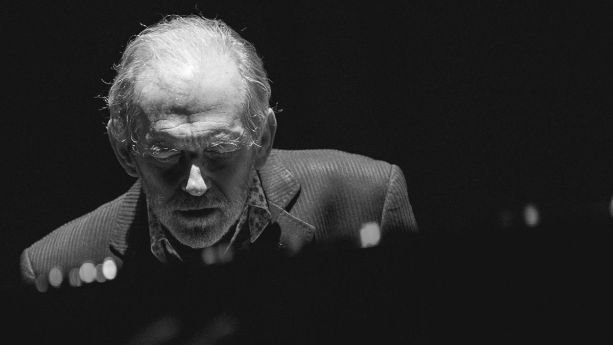 Benmont Tench Playing (Grateful) Dead