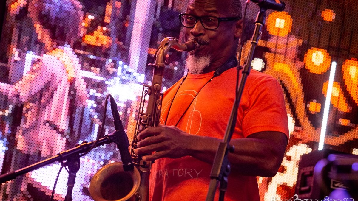 Karl Denson's Tiny Universe Details Guest-Filled 'Gnomes & Badgers' & Shares Single