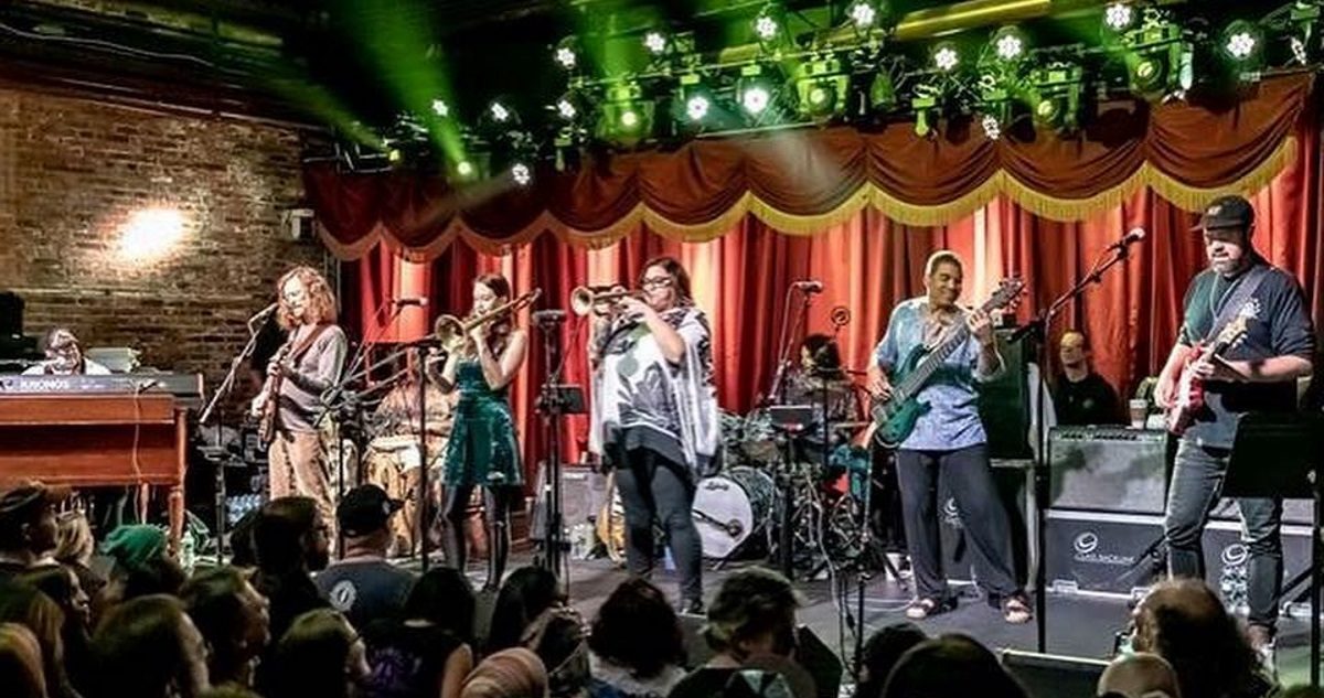 oteilfriendsbowl