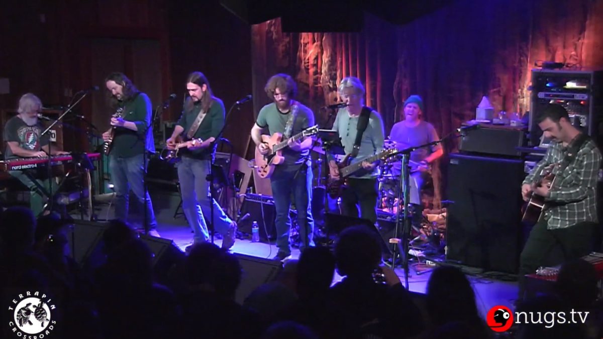 Phil Lesh Leads Winter Hootenanny At Terrapin Crossroads: Full Show Pro-Shot Video