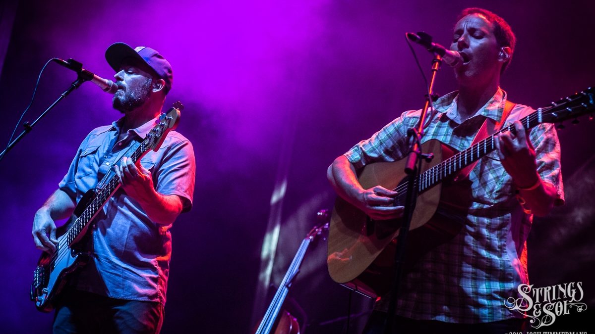 Yonder Mountain String Band Announces Spring Tour 2019 & Red Rocks Co-Headlining Show