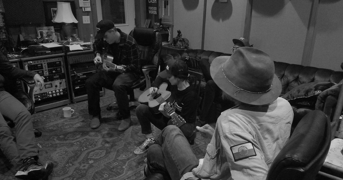 Jason Isbell Todd Snider Cash Cabin