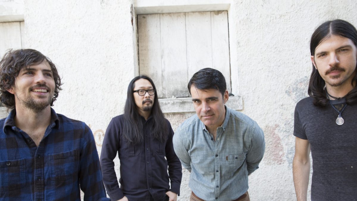 The Avett Brothers Share New Single 'Neapolitan Sky'