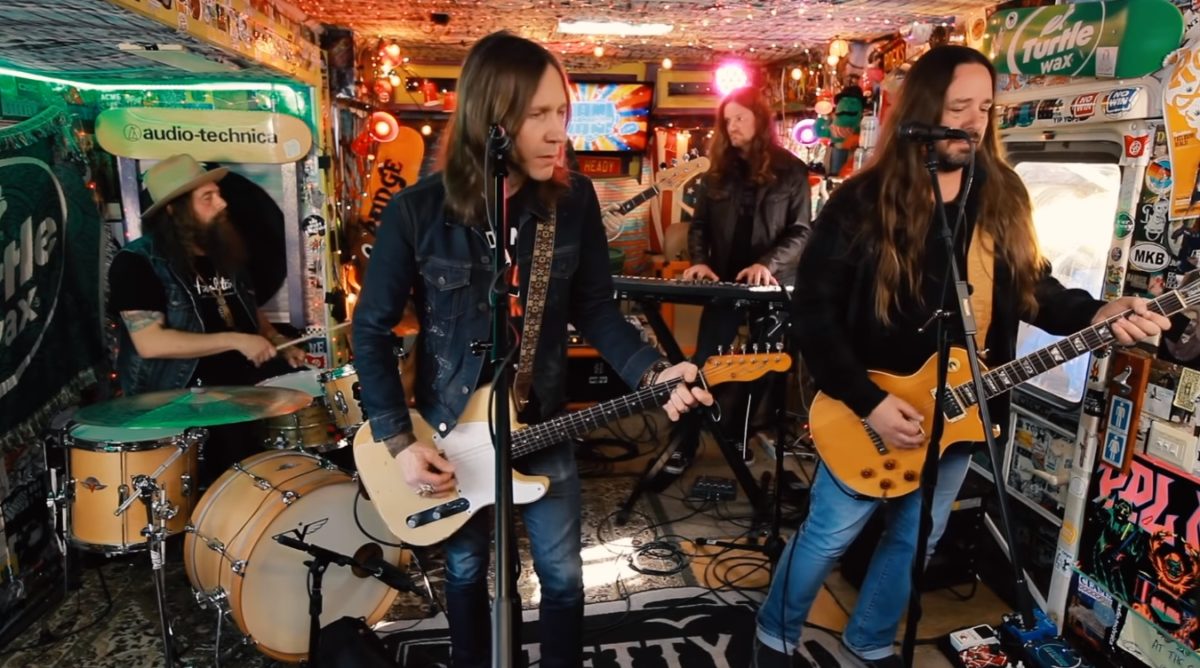 Blackberry Smoke Jam In The Van
