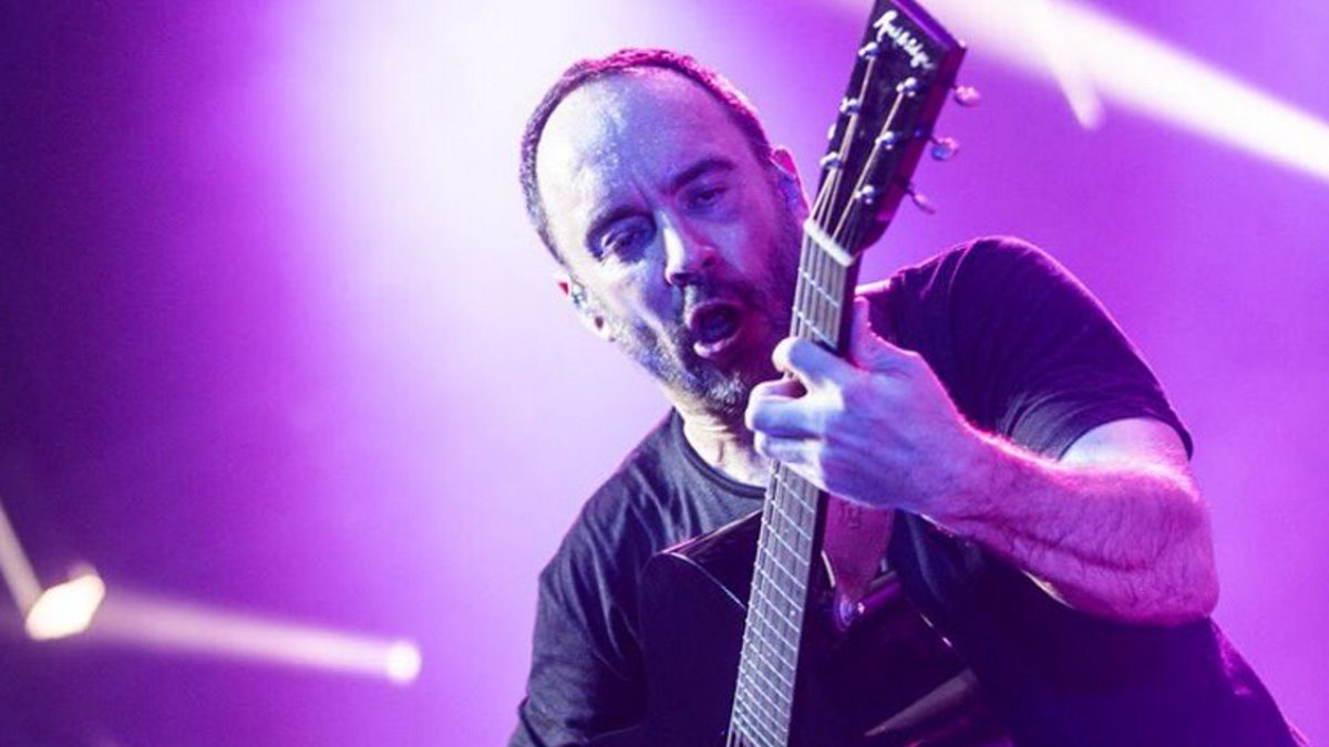Dave Matthews Band Dusts Off 'Help Myself' In Paris: Full Show Video