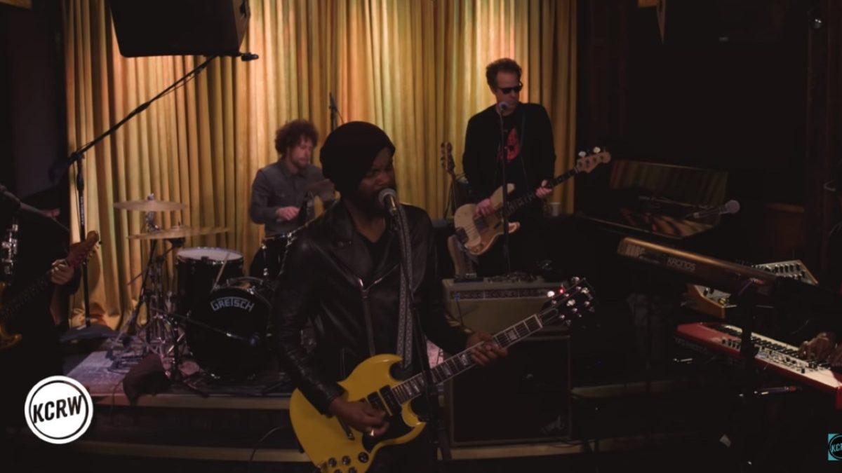 Gary Clark Jr. Performs On KCRW