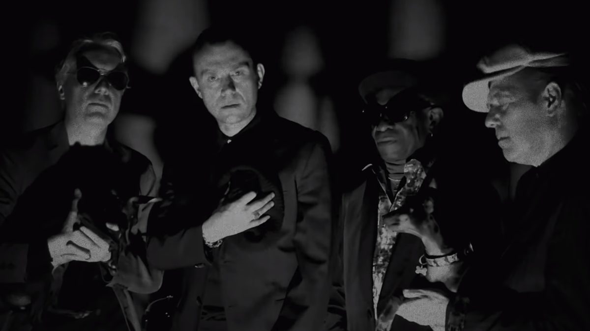 The Good, The Bad & The Queen Share ‘The Truce Of Twilight’ Performance Video