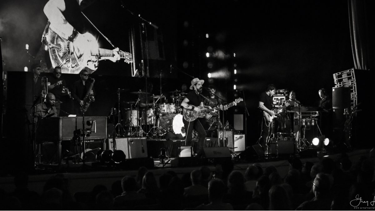 Jackie Greene Performs 'I'm So Gone' In New York City & Details June 2019 Dates: Exclusive Video Premiere