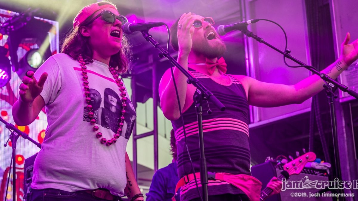 Mimi Naja Hosts Pickin' Lounge Aboard Jam Cruise 17: Full Show Audio