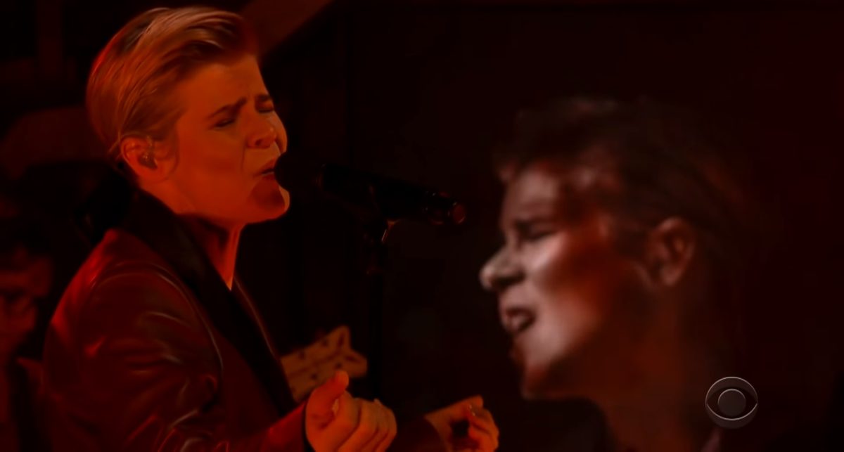 Robyn Ever Again Colbert Honey Video