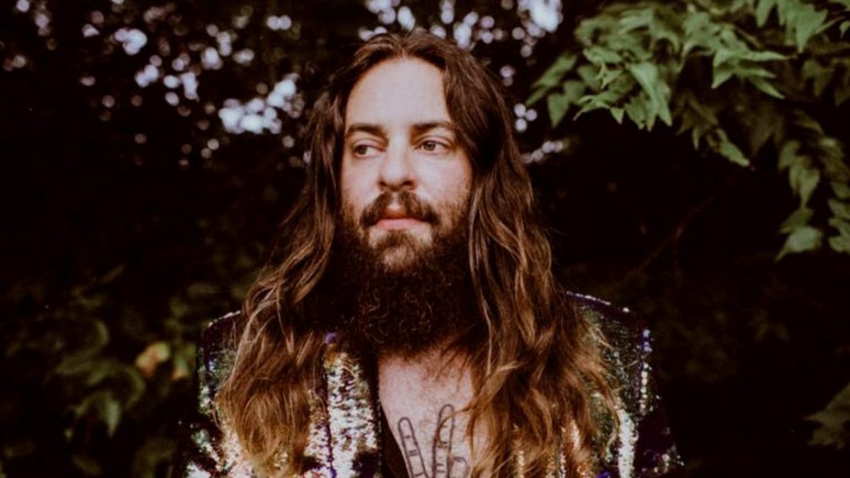 Strand Of Oaks Covers Tom Petty At Austin Drive-In Concert