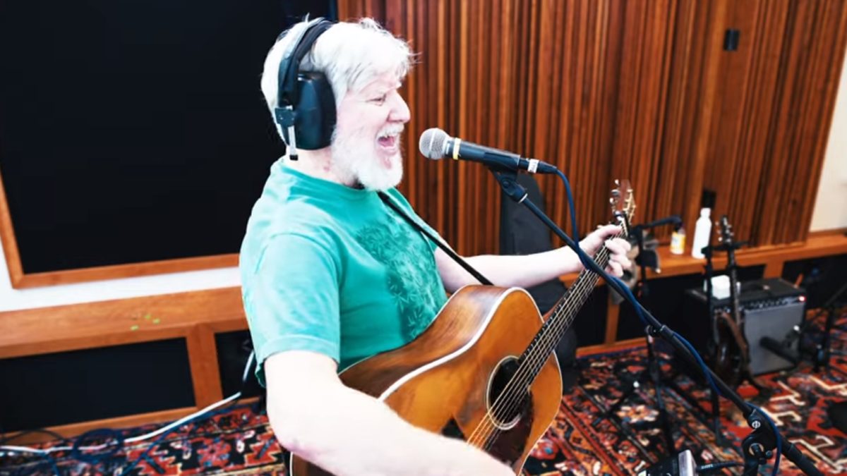 The String Cheese Incident Shares New Single 'I Want You' Featuring Andy Hall