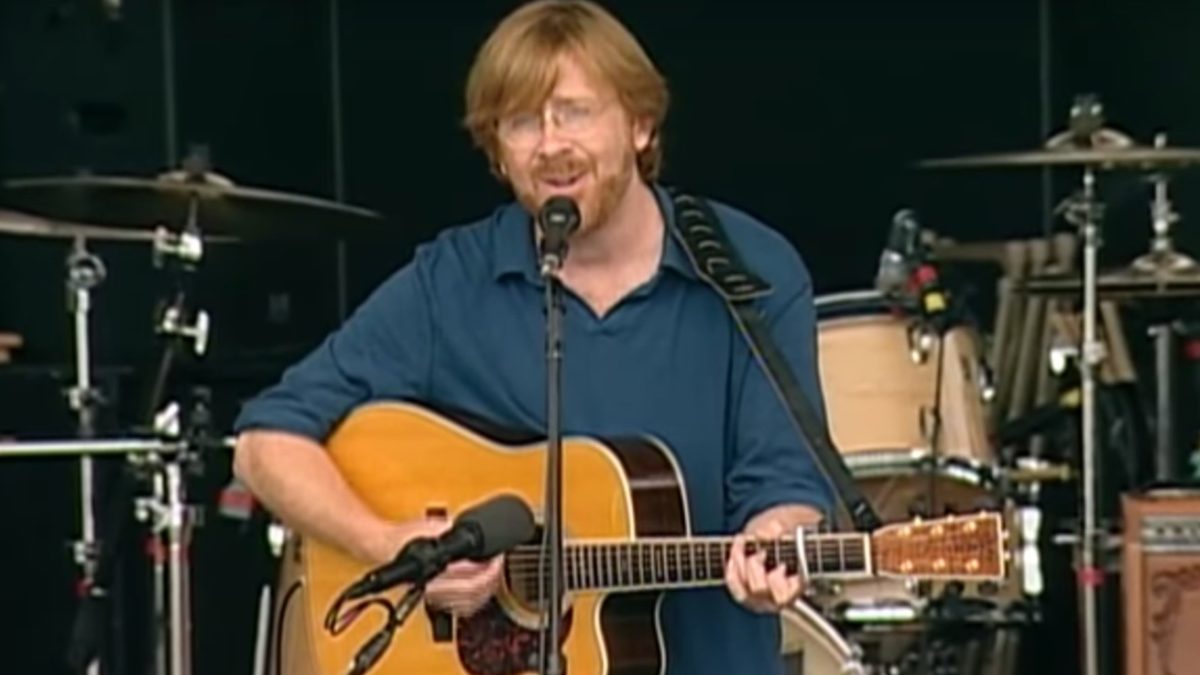 Trey Anastasio Performs Solo Acoustic Set At 2008 Newport Folk Festival: Pro-Shot Full Show Video
