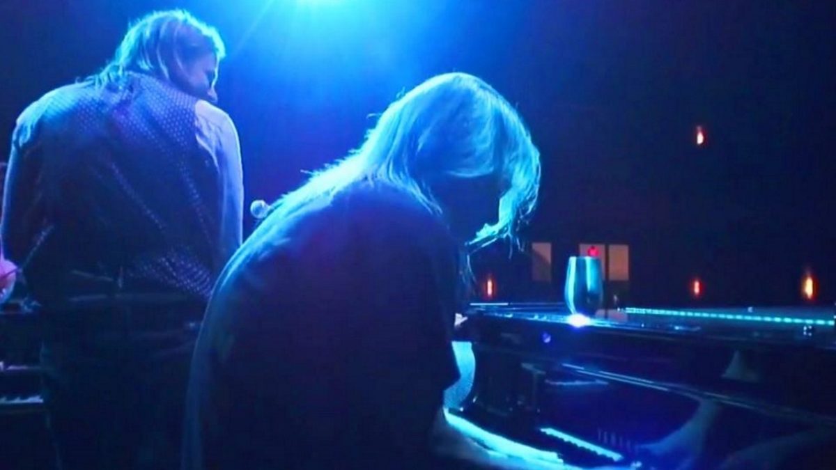 Jeff Chimenti Guests With Joe Russo’s Almost Dead In New Orleans
