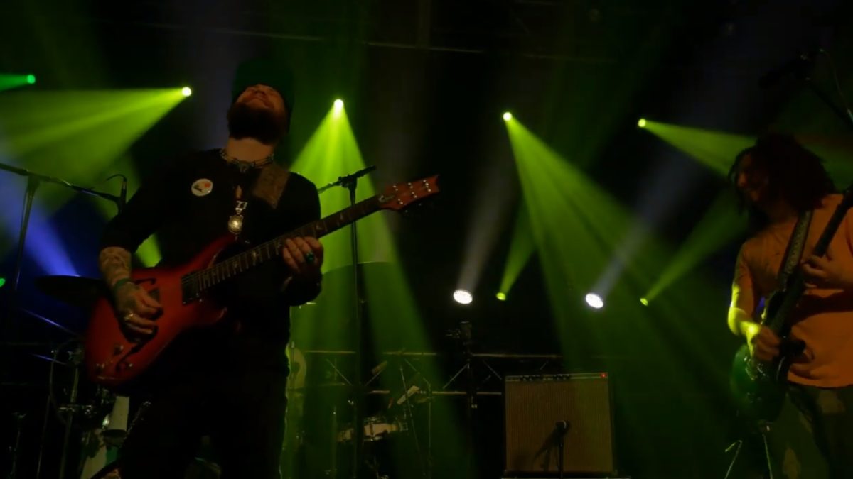 Twiddle's Mihali Guests With Pigeons Playing Ping Pong In Vermont: Full Show Pro-Shot Video