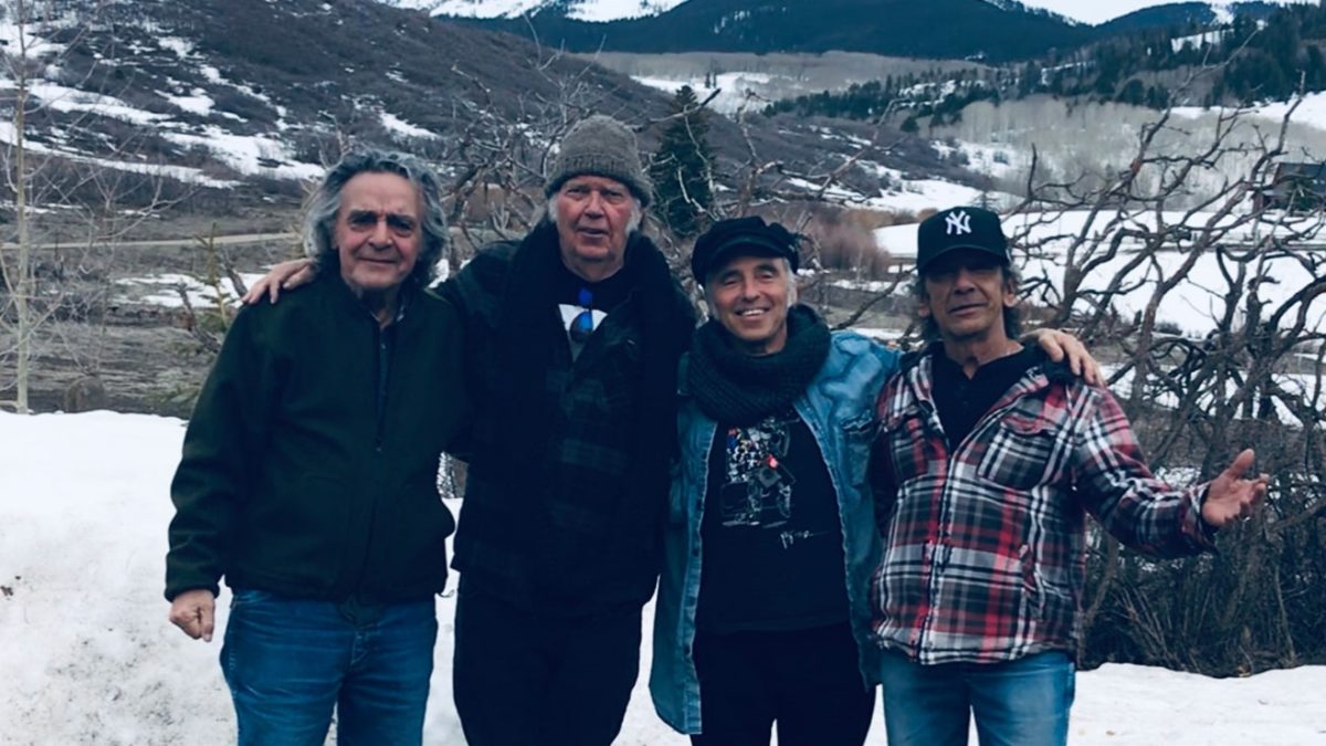 [UPDATED] Neil Young & Crazy Horse Announce New Album ‘Barn’