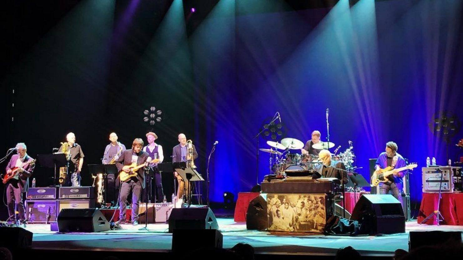 Steely Dan Kicks Off 2019 'Reelin' In The Chips' Las Vegas Residency