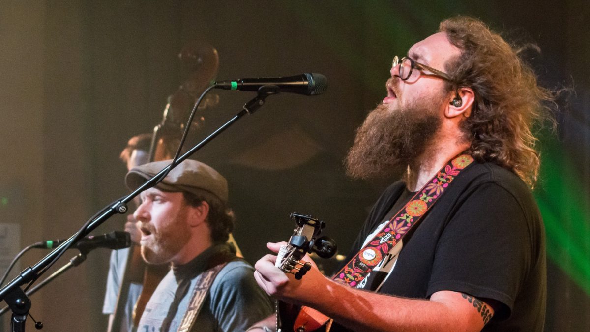 The Lil Smokies Share The Barr Brothers Cover ‘Even The Darkness Has Arms’