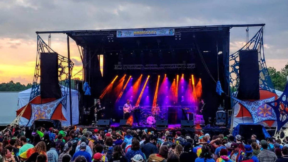 Aqueous Debuts Original & Cover At Domefest