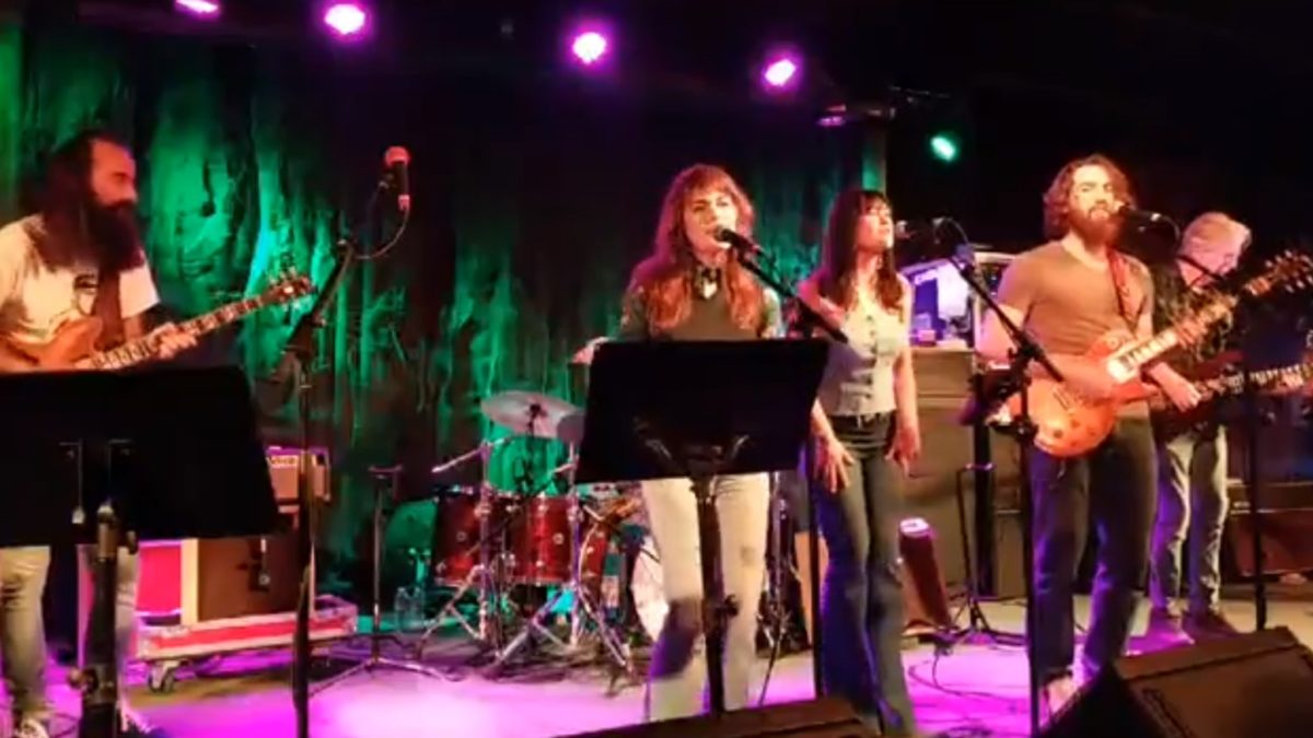 Jenny Lewis Joins Phil Lesh & The Terrapin Family Band At Terrapin Crossroads