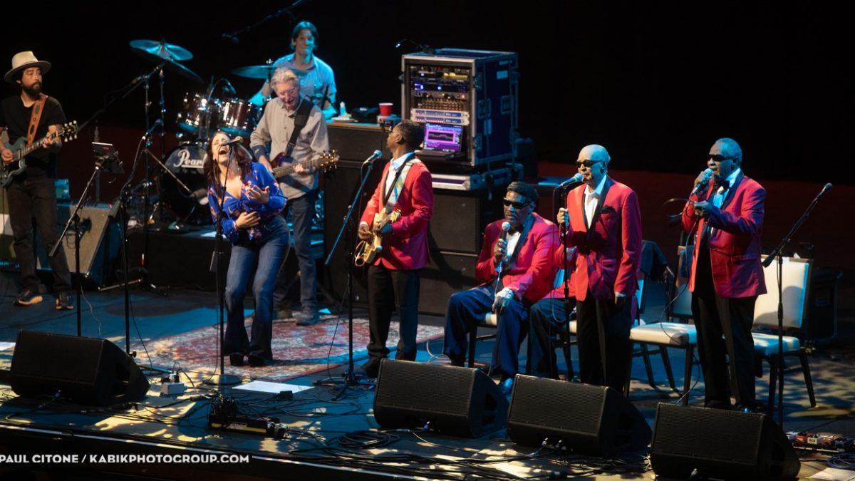 Phil Lesh Teams With Blind Boys Of Alabama, Jackie Greene, Dickinsons & More In Las Vegas