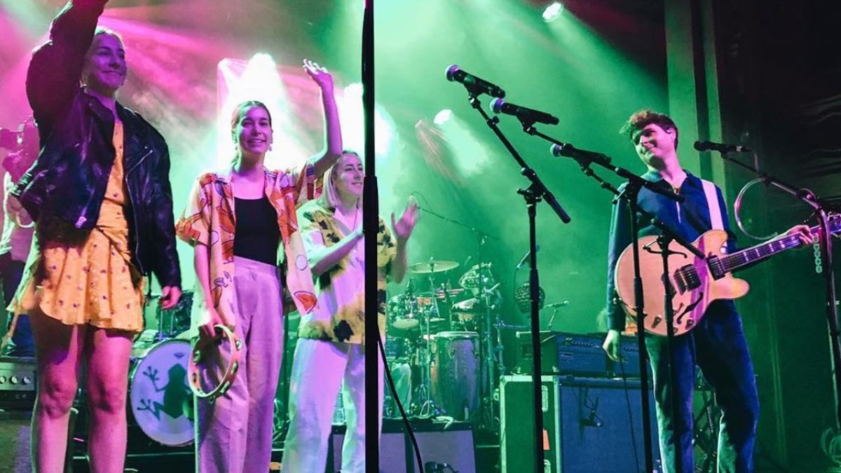 HAIM & Dev Hynes Perform With Vampire Weekend At ‘Father Of The Bride’ Party