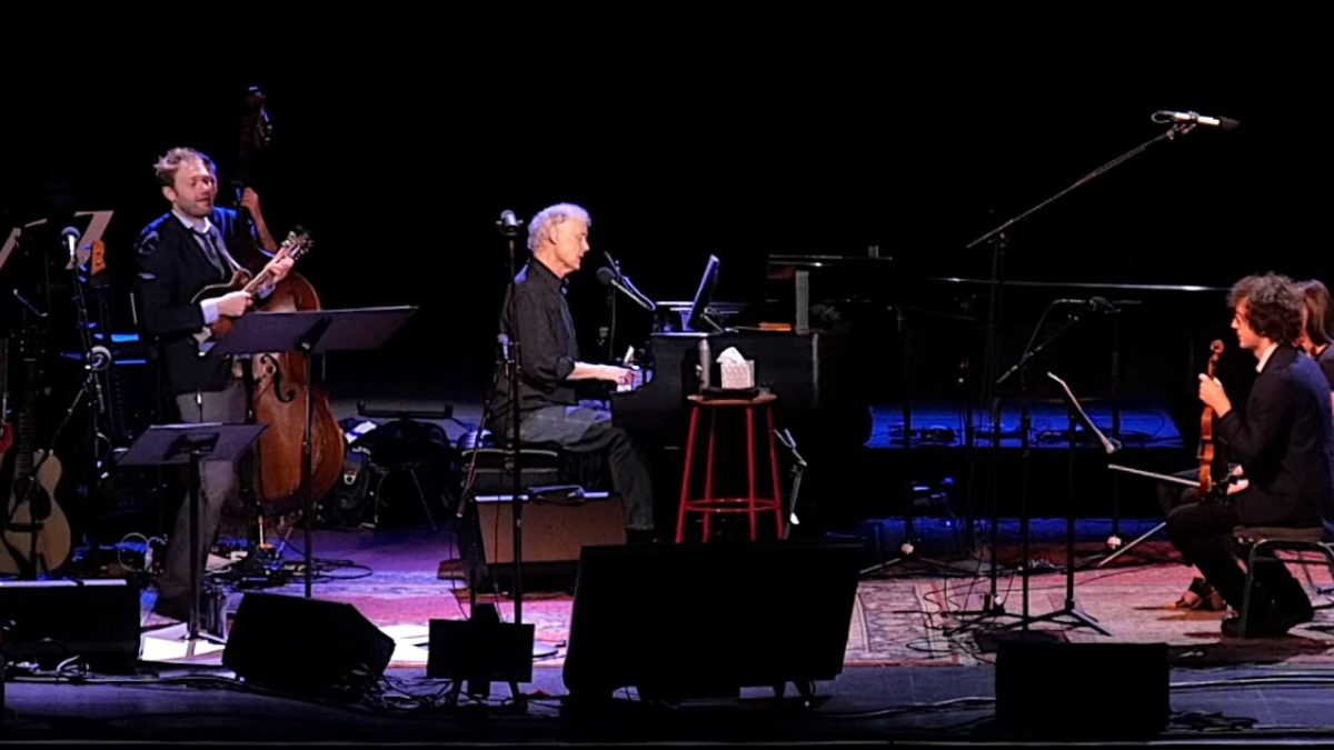 Bruce Hornsby & Chris Thile Perform 'Mandolin Rain' On 'Live From Here'
